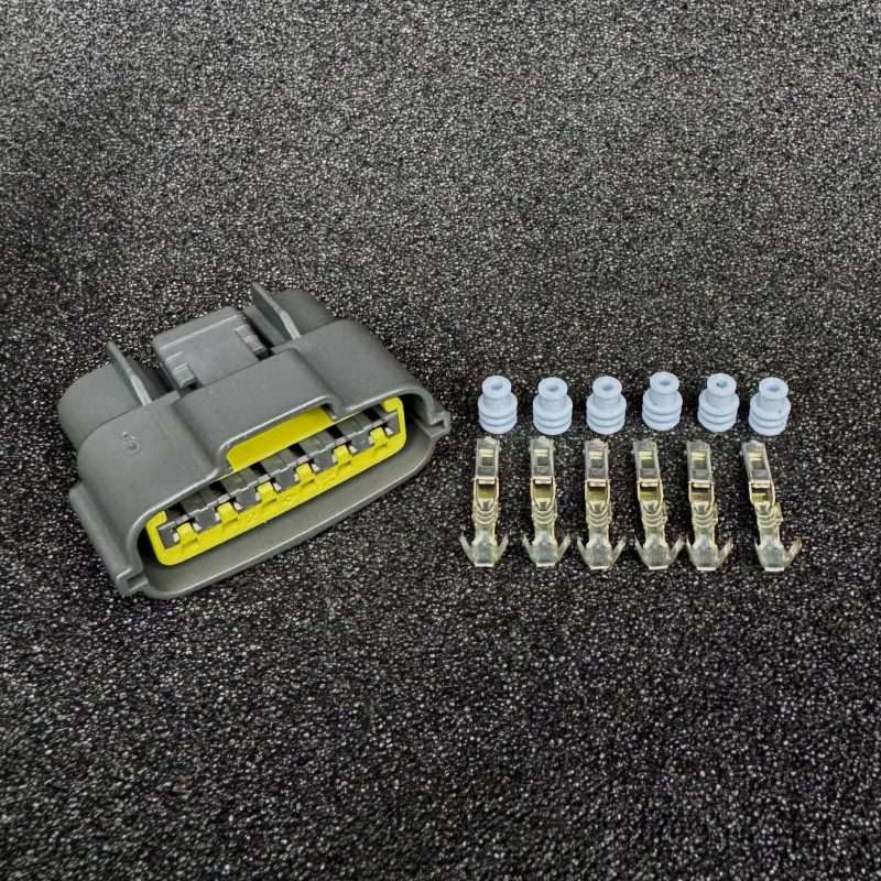 Alternative view of Nissan 6 pin Igniter