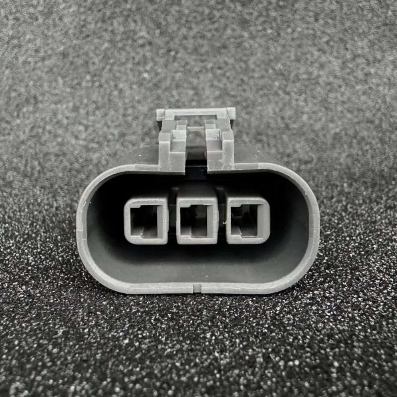 Early coil connector