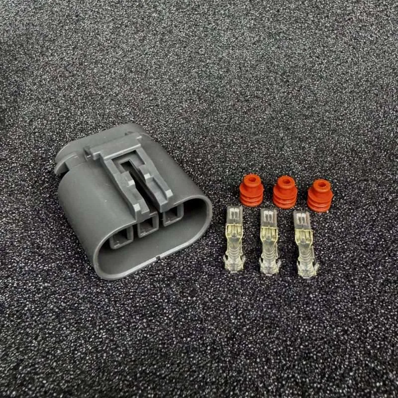 Early coil connector