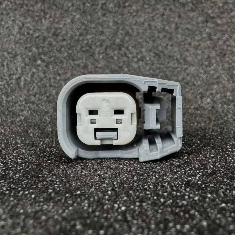 Delphi injector connector