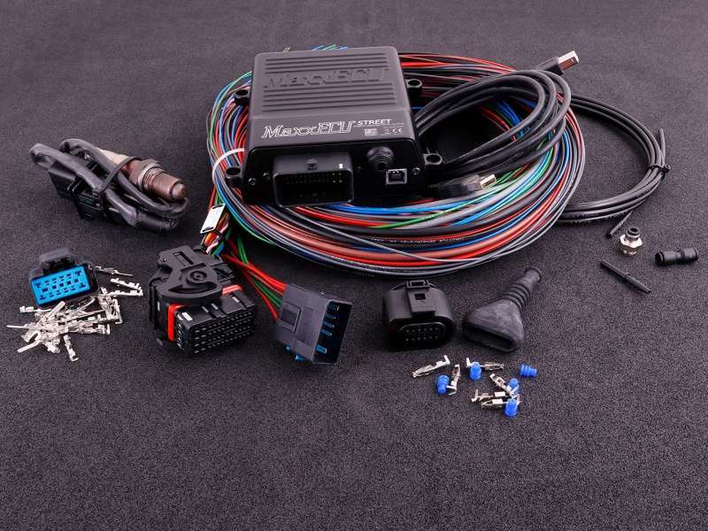 Alternative view of MaxxECU Street Premium 4.9