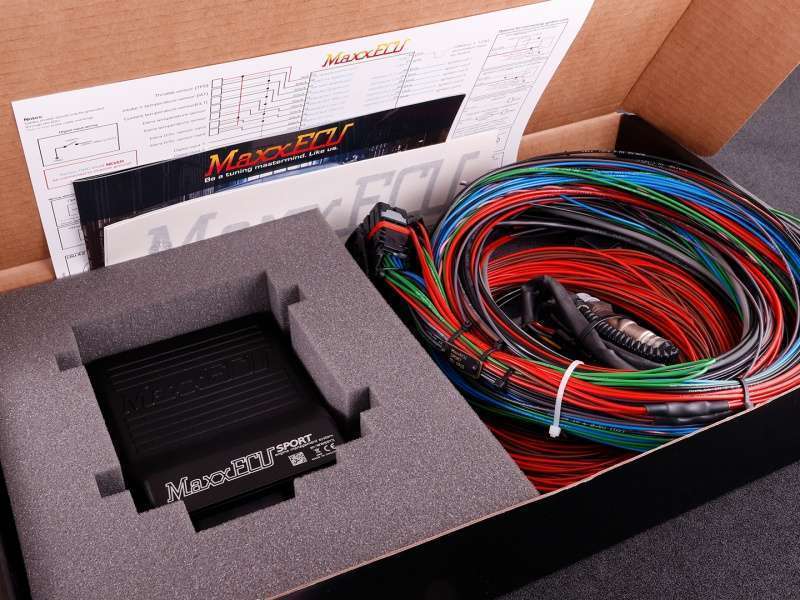 Alternative view of MaxxECU Sport Premium 4.9