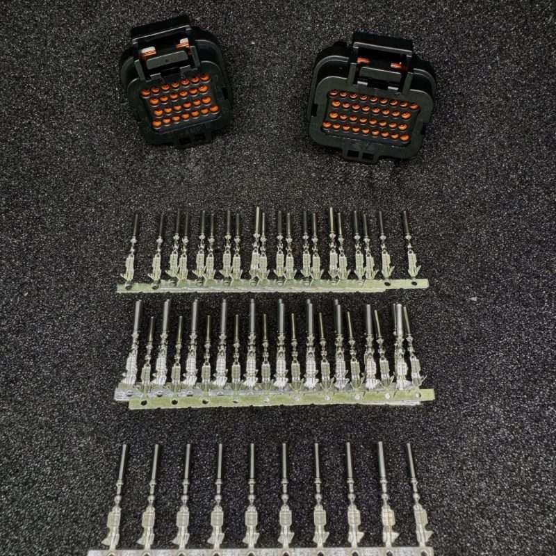 AMP Superseal 1.0 26 & 34-Way '1 Key' Connector Kit