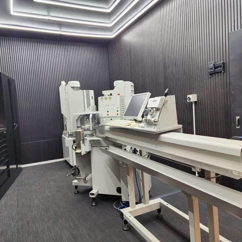 Alternative view of Link B 34pin loom - Tefzel / Milspec