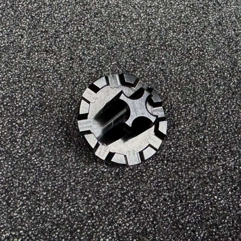 DomiWorks 8HP Low Profile Breather Cap (2)